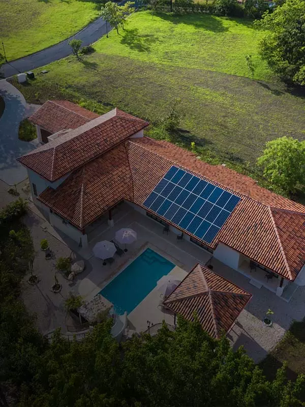 Sistemas fotovoltaicos para villas