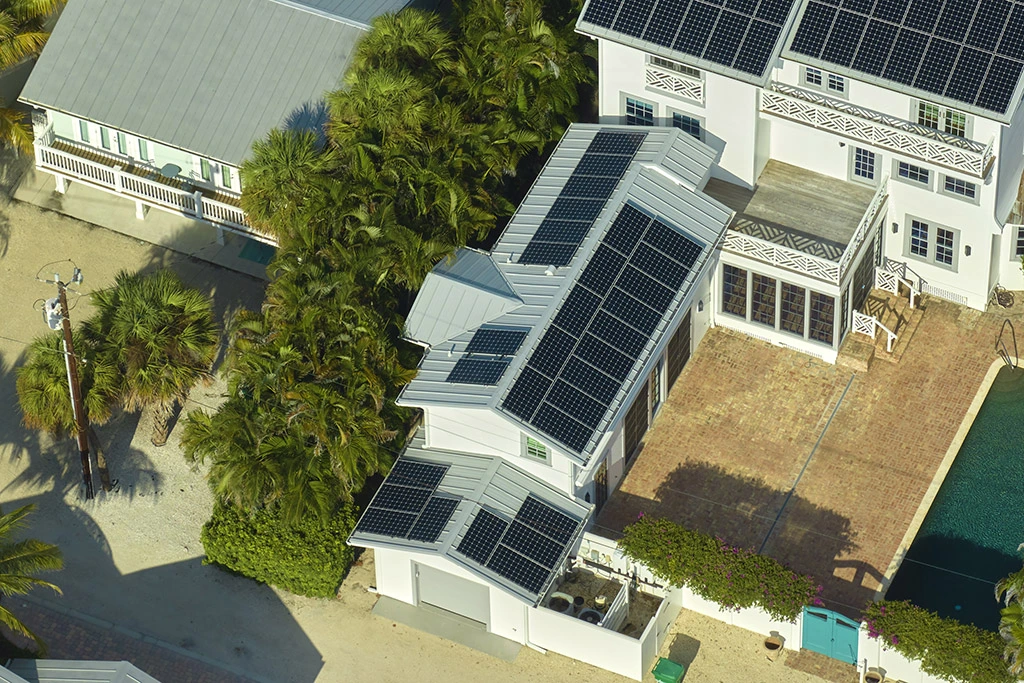 Microrredes solares para residencias de lujo